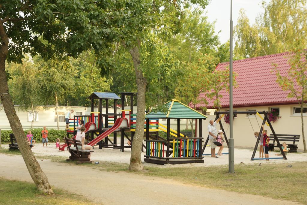 Holiday Resort & Camping Intercamp'84 Леба Экстерьер фото