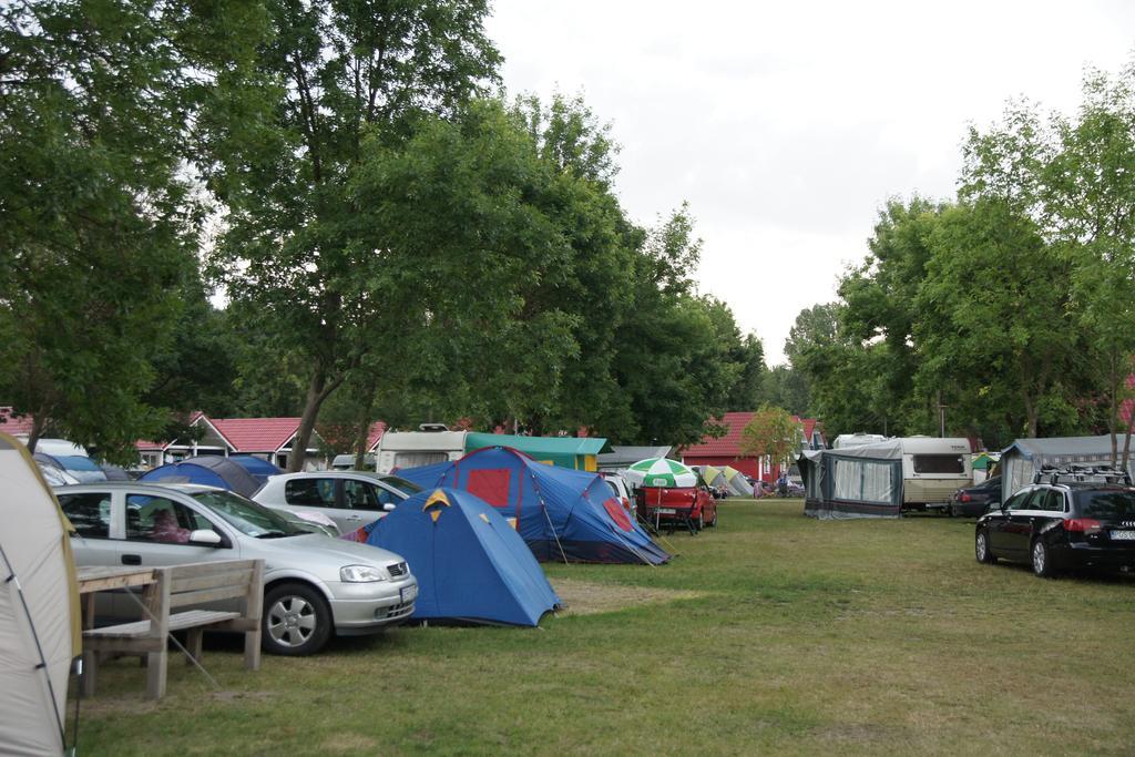 Holiday Resort & Camping Intercamp'84 Леба Экстерьер фото